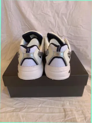 New Balance 530 Blanco Plata Marino