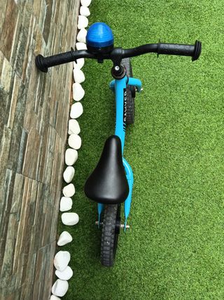 Bici sin pedales Sawyer azul