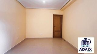 Piso en venta en Consuegra