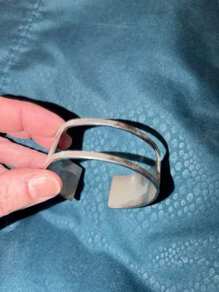 Bracciale rigido rettangolare argento