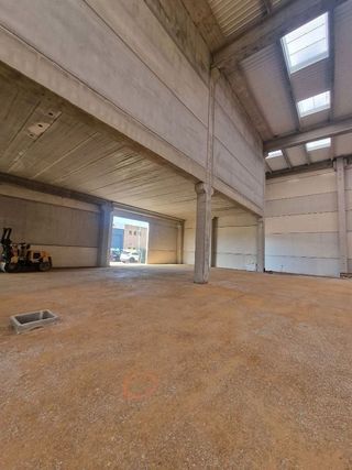 Nave industrial en alquiler en Centre en Hospitalet de Llobregat, L´