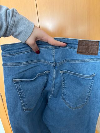 Pantalones vaqueros campana azules