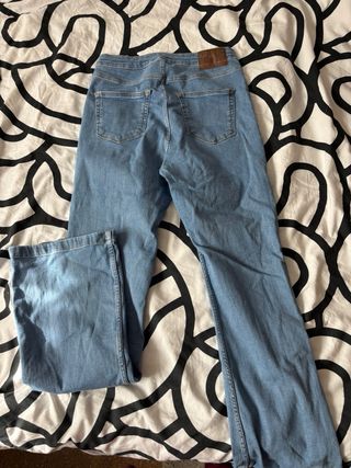 Pantalones vaqueros campana azules