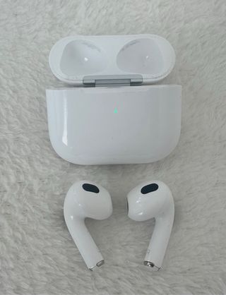 AirPods 3ª Generazione - Come Nuovi