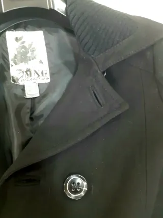 Abrigo Mango Negro Talla L