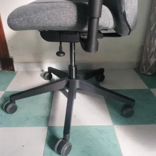 Silla de oficina Ikea gris