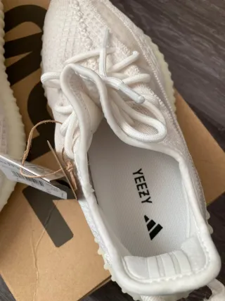 Adidas Yeezy Boost 36.5 Beige/Blanco