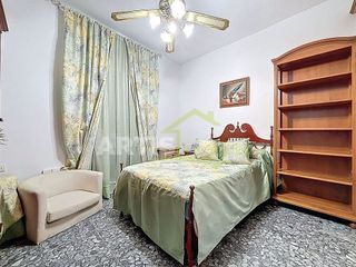 Casa pareada en venta en Puente Genil