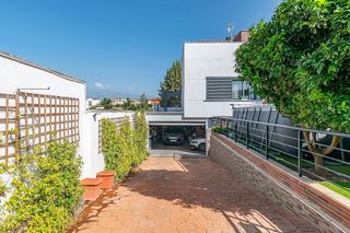 Chalet en venta en Alhendín