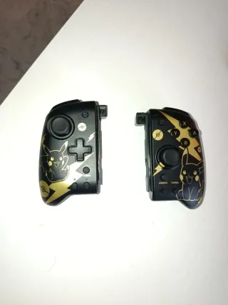 Mandos Nintendo Switch Pokémon Pikachu