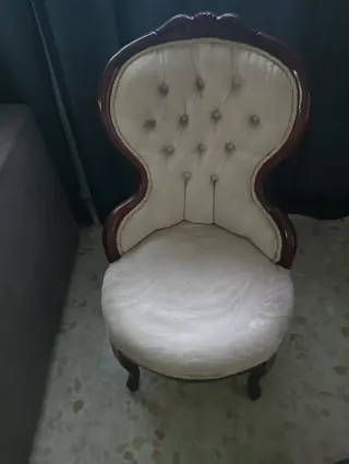Silla de comedor tapizada estilo vintage