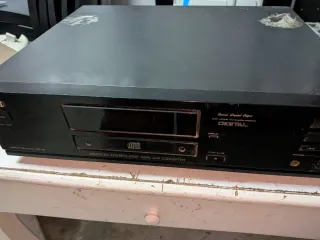 Lettore CD Akai CD-37 Vintage Funzionante