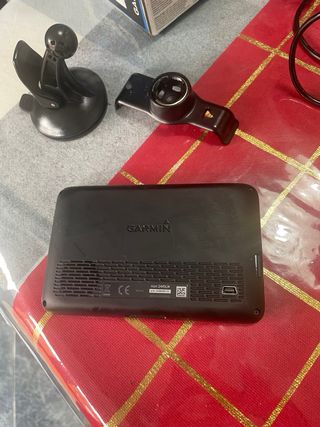 GPS Garmin nüvi 2445 LM.