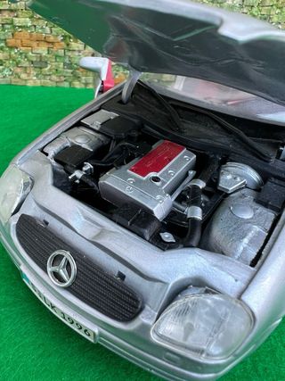 Mercedes-Benz SLK 230 Kompressor – Maisto – 1:18