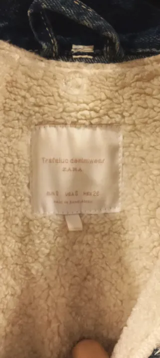 Chaqueta vaquera Zara con flecos