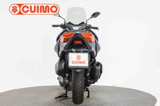 YAMAHA XMAX 300