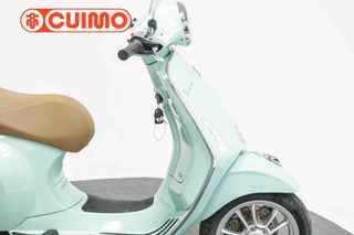 VESPA PRIMAVERA 125