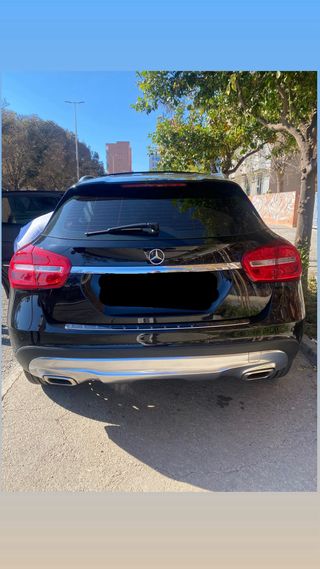 Mercedes-Benz GLA 2015