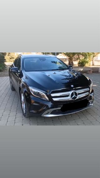 Mercedes-Benz GLA 2015