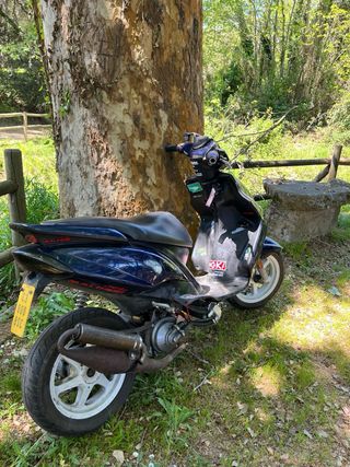 Yamaha Jog RR Azul