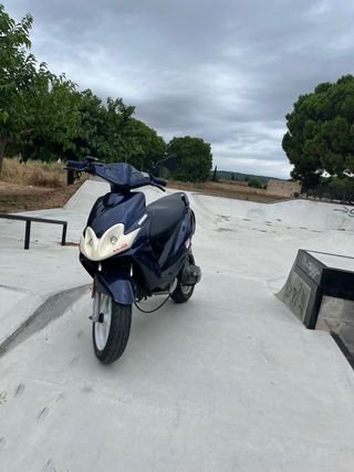 Yamaha Jog RR Azul