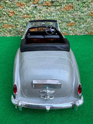 Rolls-Royce Silver Cloud Convertible –Solido 1:18