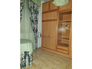 Piso en venta en Lucena