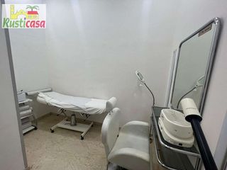 Local comercial en venta en Bailén