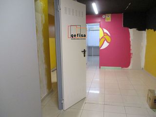 Local comercial en venta en Valdepeñas