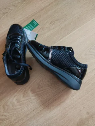 Zapatos deportivos Pitillos Talla 39 Negros