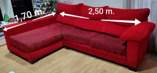 Sofá chaiselongue con arcón y asientos extraíbles