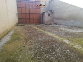 Nave industrial en venta en Valdepeñas