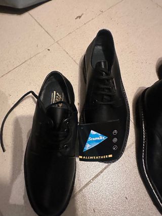 Zapatos de invierno negros