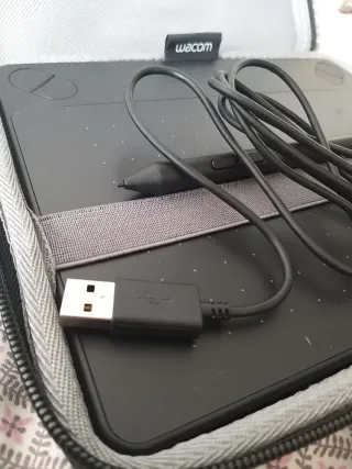 Tableta Gráfica Wacom Intuos Art/Comic/Photo/3D