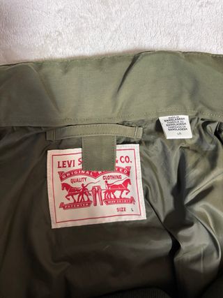 Abrigo Levi's verde