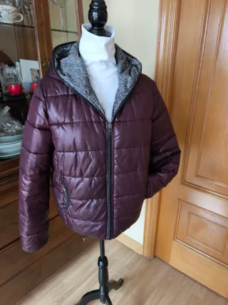 Chaquetón acolchado impermeable gris