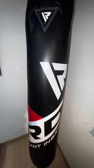 Saco Boxeo RDX Negro + Guantes + Soporte