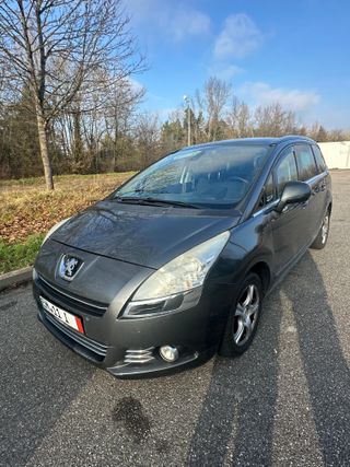 Peugeot 5008 2010