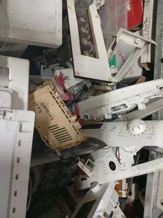 Schede elettroniche per lavatrici e frigoriferi