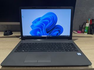 Ordenador Portátil HP 250 G7