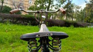 Bicicleta Holandesa retro, clásica, vintage. Paseo