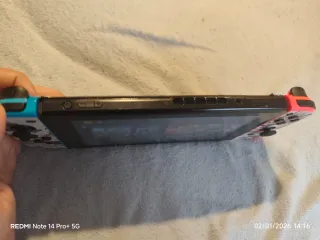 Nintendo Switch Completo Azul y Naranja