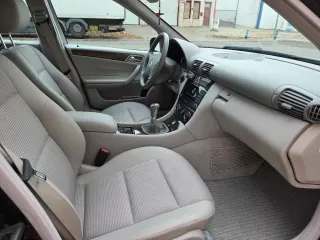 Mercedes-Benz Clase C 2006