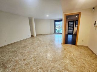 Piso en alquiler en Zona Pueblo en Calpe/Calp