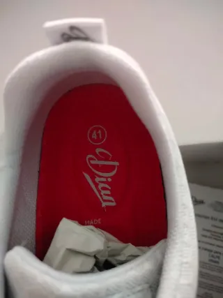 Zapatillas blancas de malla