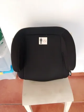 Seggiolino auto nero