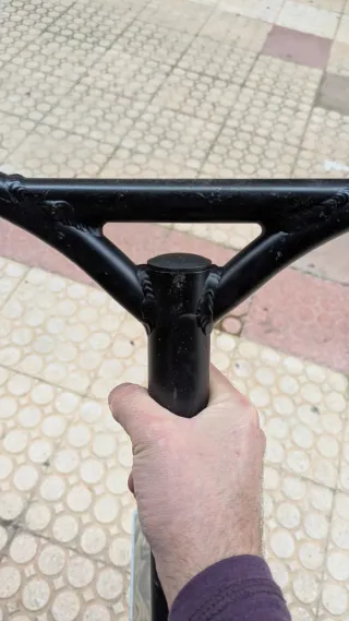 Patinete stunt/urbano y casco