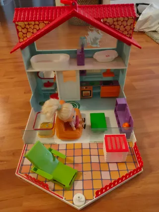 Casa Barriguitas con muñecas y accesorios