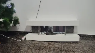 Muebles espejo sofá aire chimenea mesa i sillas