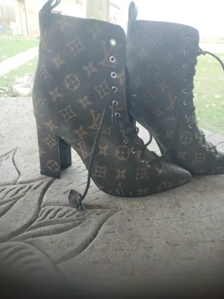 Botines Louis Vuitton Monogram